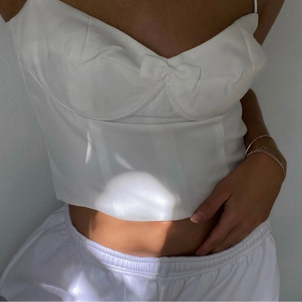 With Jean Dolce Top